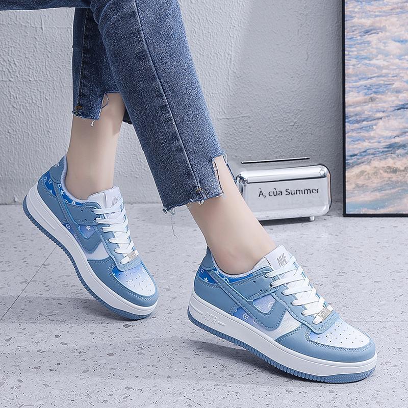 Ưu đãi đặc biệt giày nhỏ màu trắng lưới giày đỏ đôi giày mới giảm giá mới nhất giày chạy khuyến mãi mới nhất