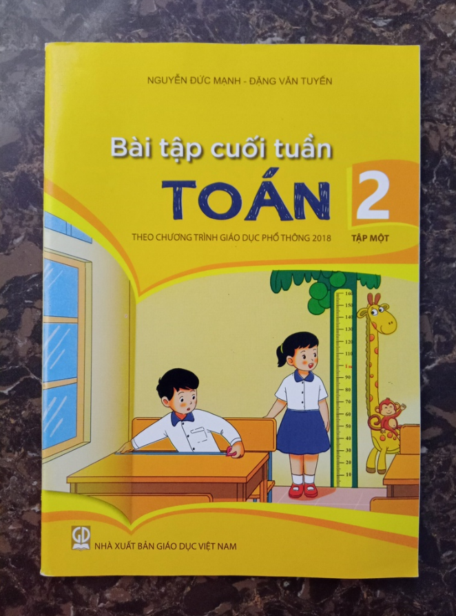 Sách - Bài tập cuối tuần Toán 2 Tập 1 - Theo Chương Trình Giáo Dục Phổ thông 2018