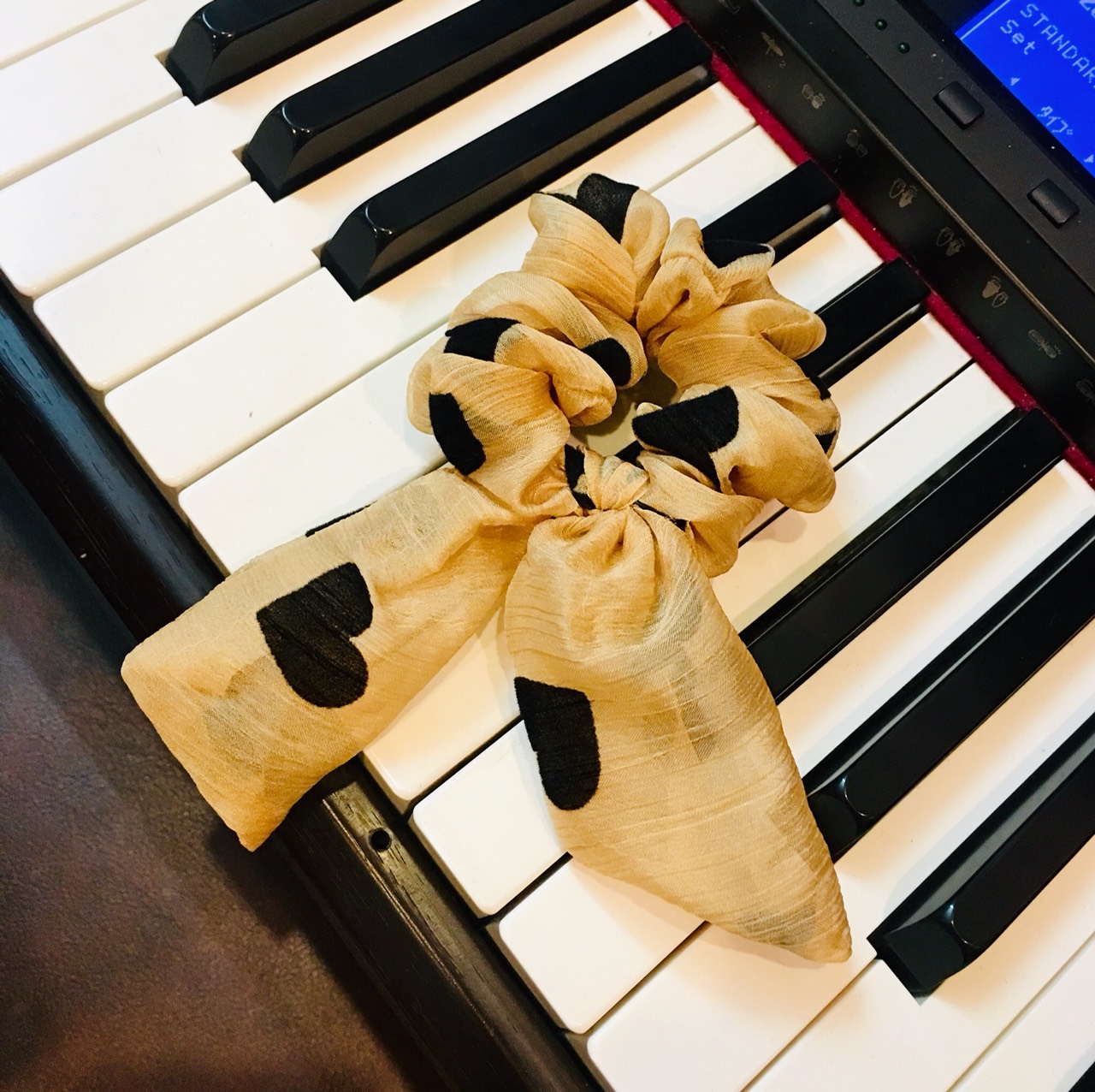 Chun buộc tóc vải/ Cột tóc vả hình nơ xinh HOT HIT COMBO 2 CÁI