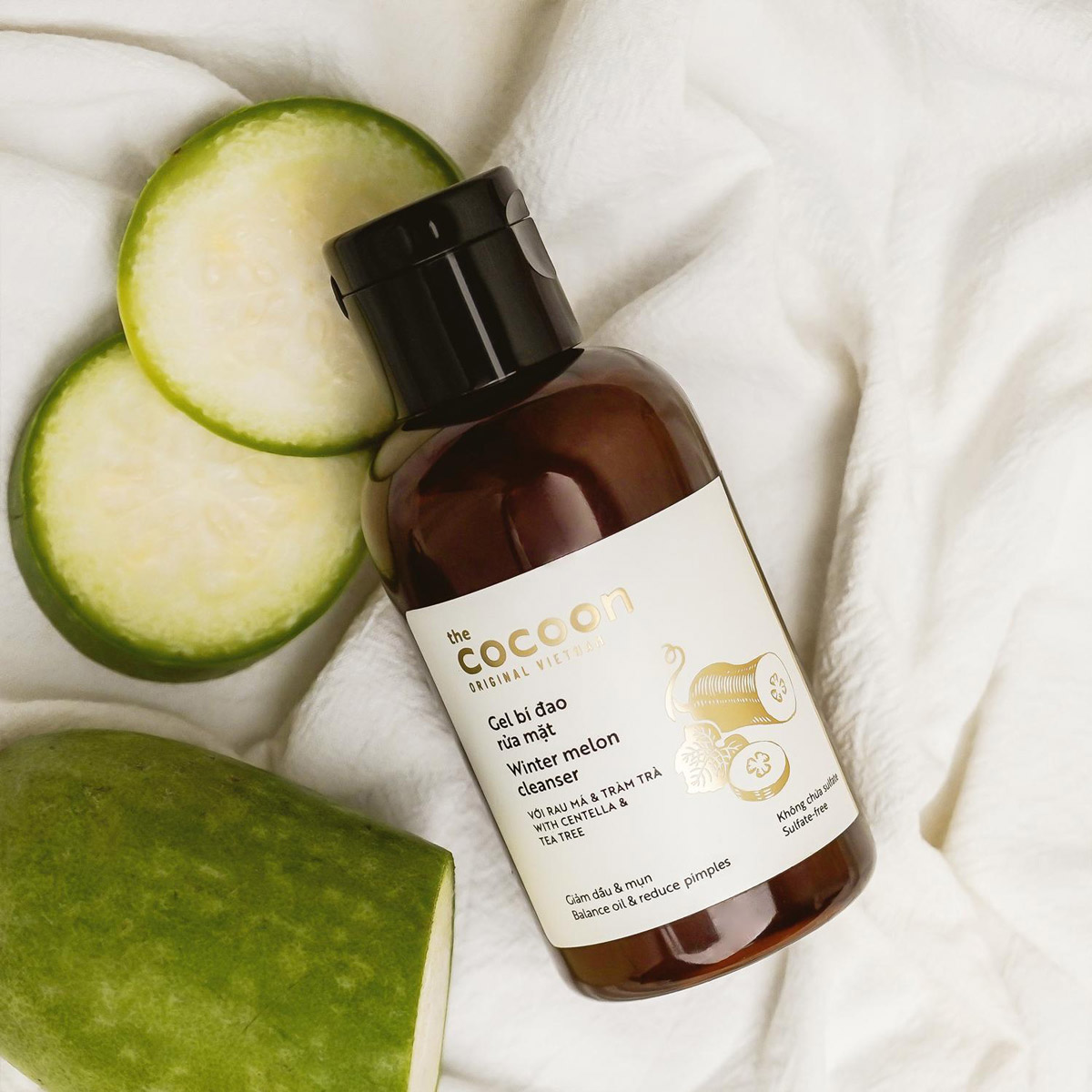 Gel bí đao rửa mặt Cocoon giảm dầu, mụn Winter Melon Cleanser
