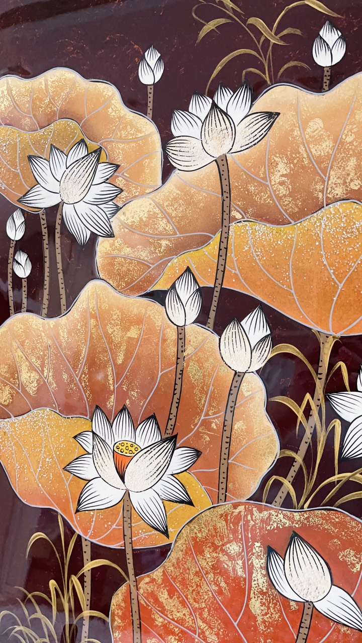 Tranh sơn mài hoa sen cao cấp Thanh Bình Lê size 40x60 cm hàng xuất khẩu đắp nổi dày dặn