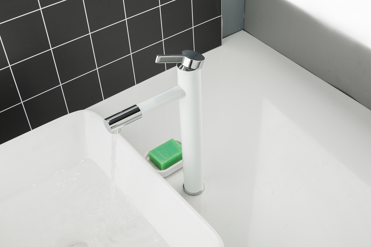 Vòi chậu lavabo nóng lạnh phủ sứ Frap F1052-15 - Hàng Chính Hãng LIÊN BANG NGA