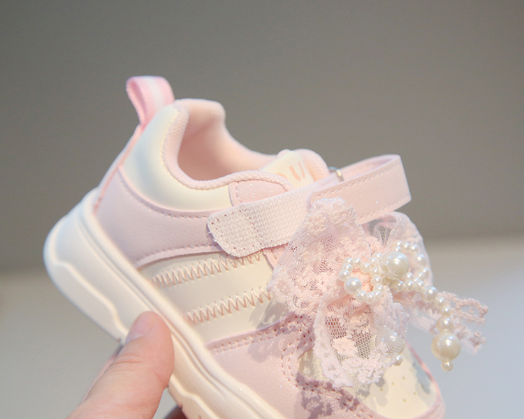 Giày thể thao cho bé phong cách dễ thương – GTE9171
