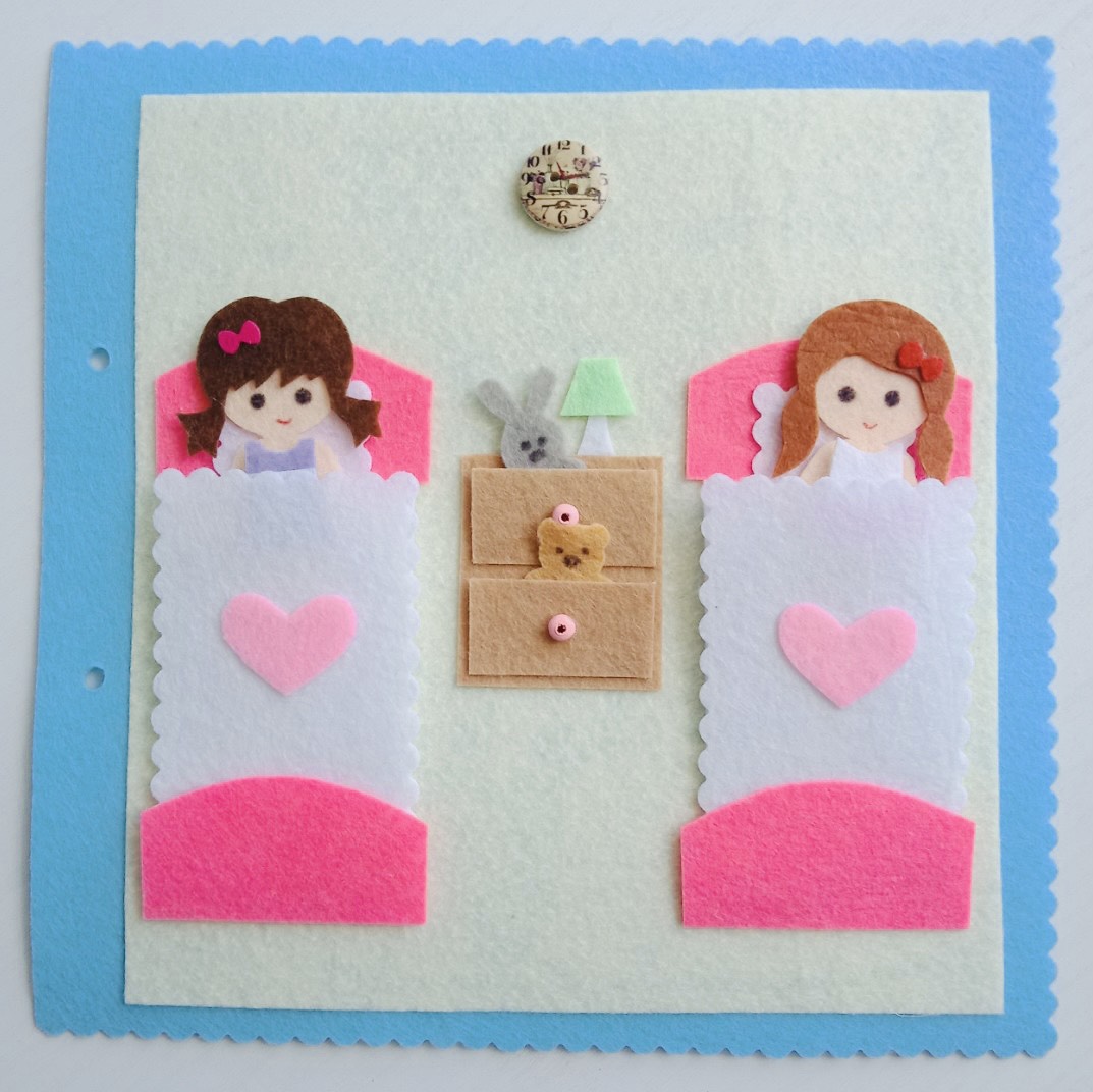 Đồ Chơi Sách Vải Nhà Búp Bê ĐÔI BẠN THÂN - Sách vải handmade cho bé
