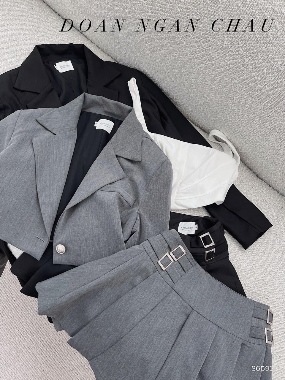 SET ÁO VEST/BLAZER LỬNG + CROPTOP DÂY + CHÂN VÁY NGẮN XẾP LI
