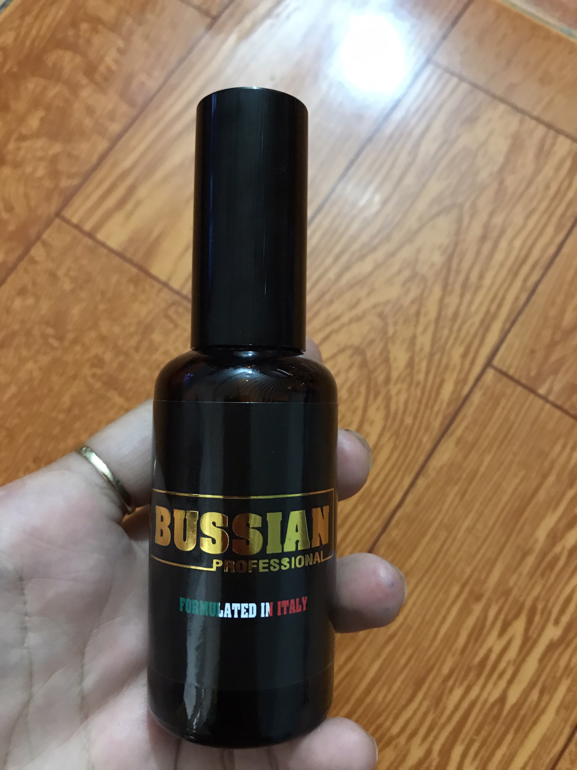 Serum dưỡng tóc Bussian