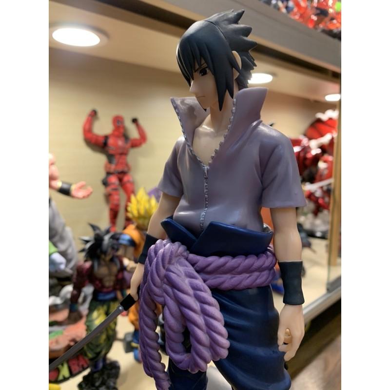 Mô Hình Figure Naruto Uchiha Sasuke đứng cấm kiêm 29cm