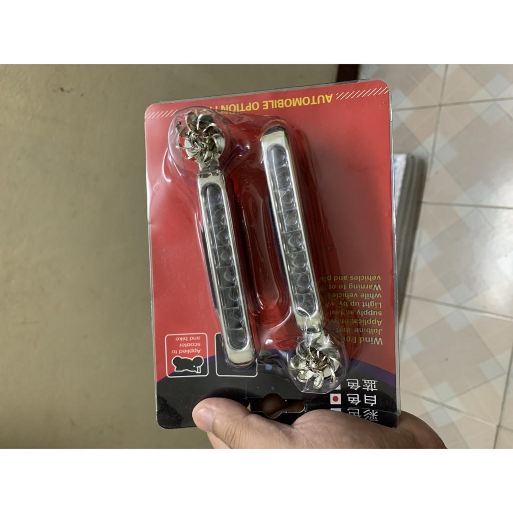 COMBO Đèn LED năng lượng gió Đèn LED hoạt động nhờ năng lượng gió, thiết kế không th