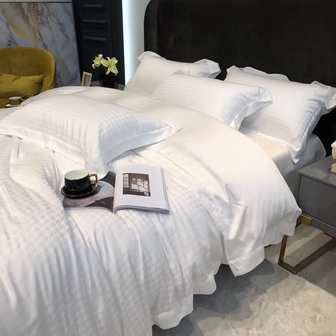Bộ Chăn Ga Gối Tencel Thiên Nhiên Cao Cấp - Trắng