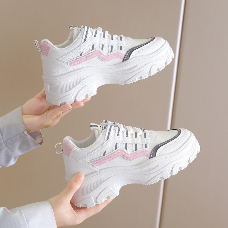 Giày Thể Thao Nữ MWC Sneaker Da Đế Cao 5cm Phối Màu Trẻ Trung Năng Động NUTT- 0654