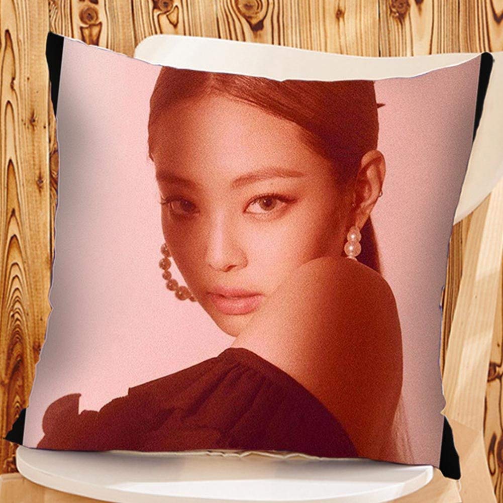 Gối JENNIE Blackpink gối vuông trang trí