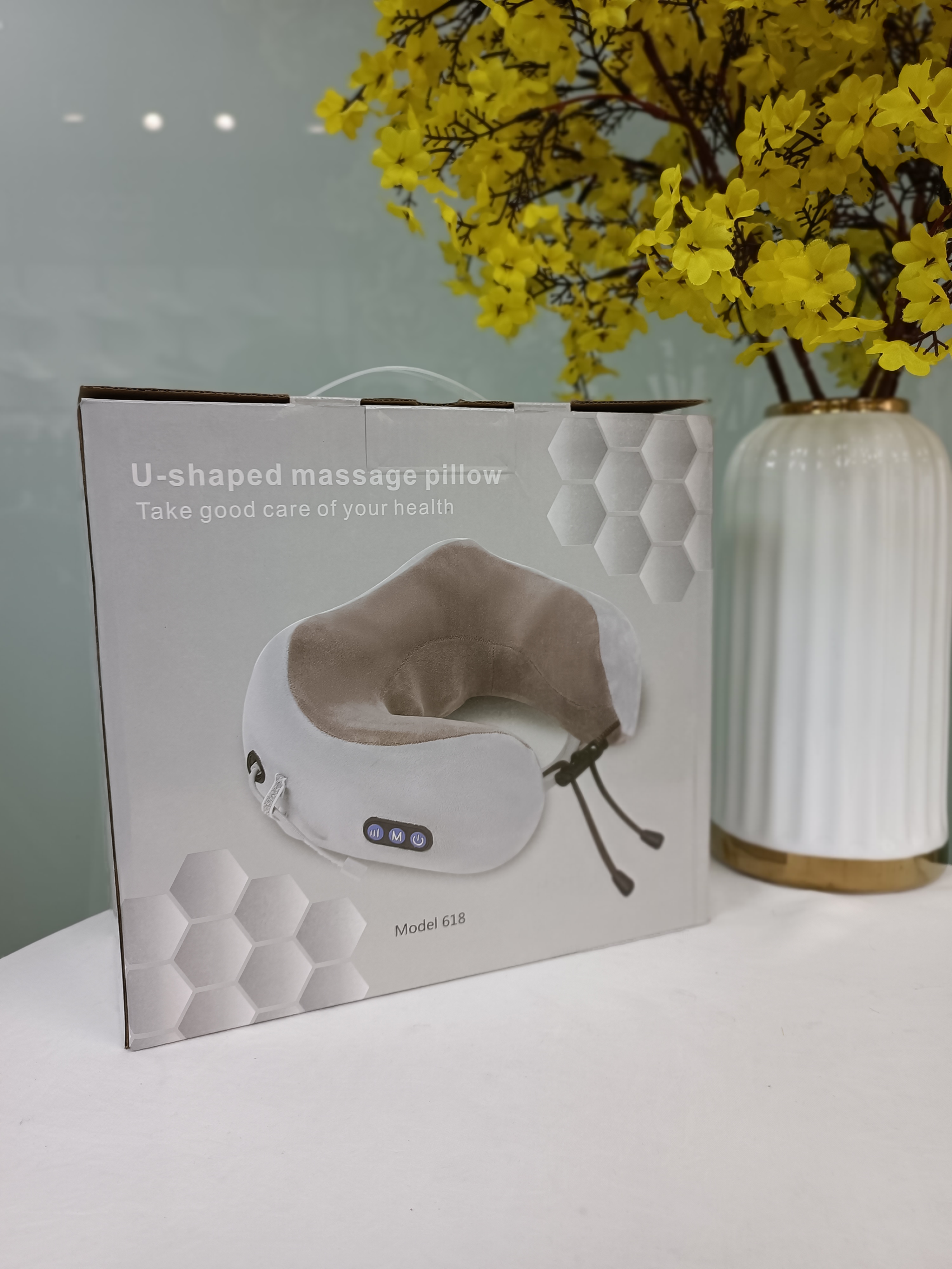 Gối Massage Cổ Vai Gáy đa năng - Gối Massage chữ U xoa bóp thông minh, giãn cơ, giảm đau mỏi vai gáy, tốt cho sức khỏe kiêm gối ngủ tiện lợi.