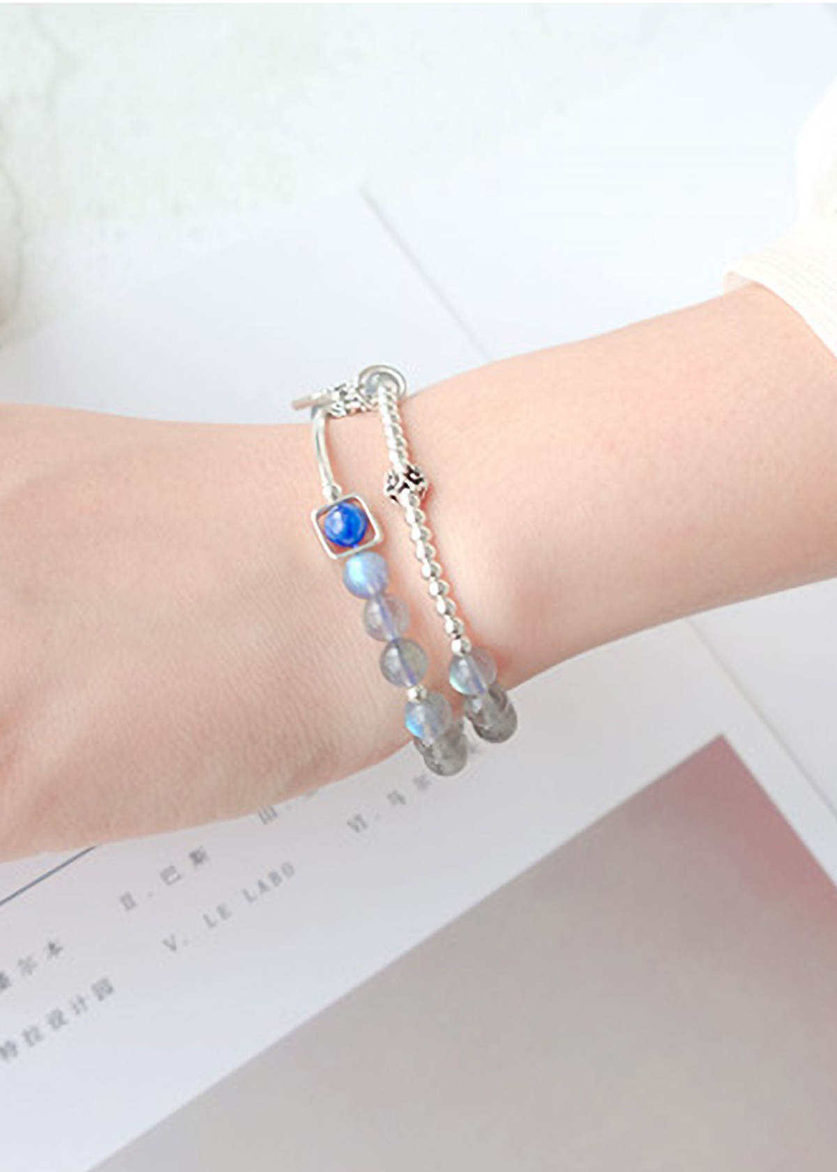 Vòng 2 line đá xà cừ ánh xanh phối charm khóa mệnh thủy, kim - Ngọc Quý Gemstones