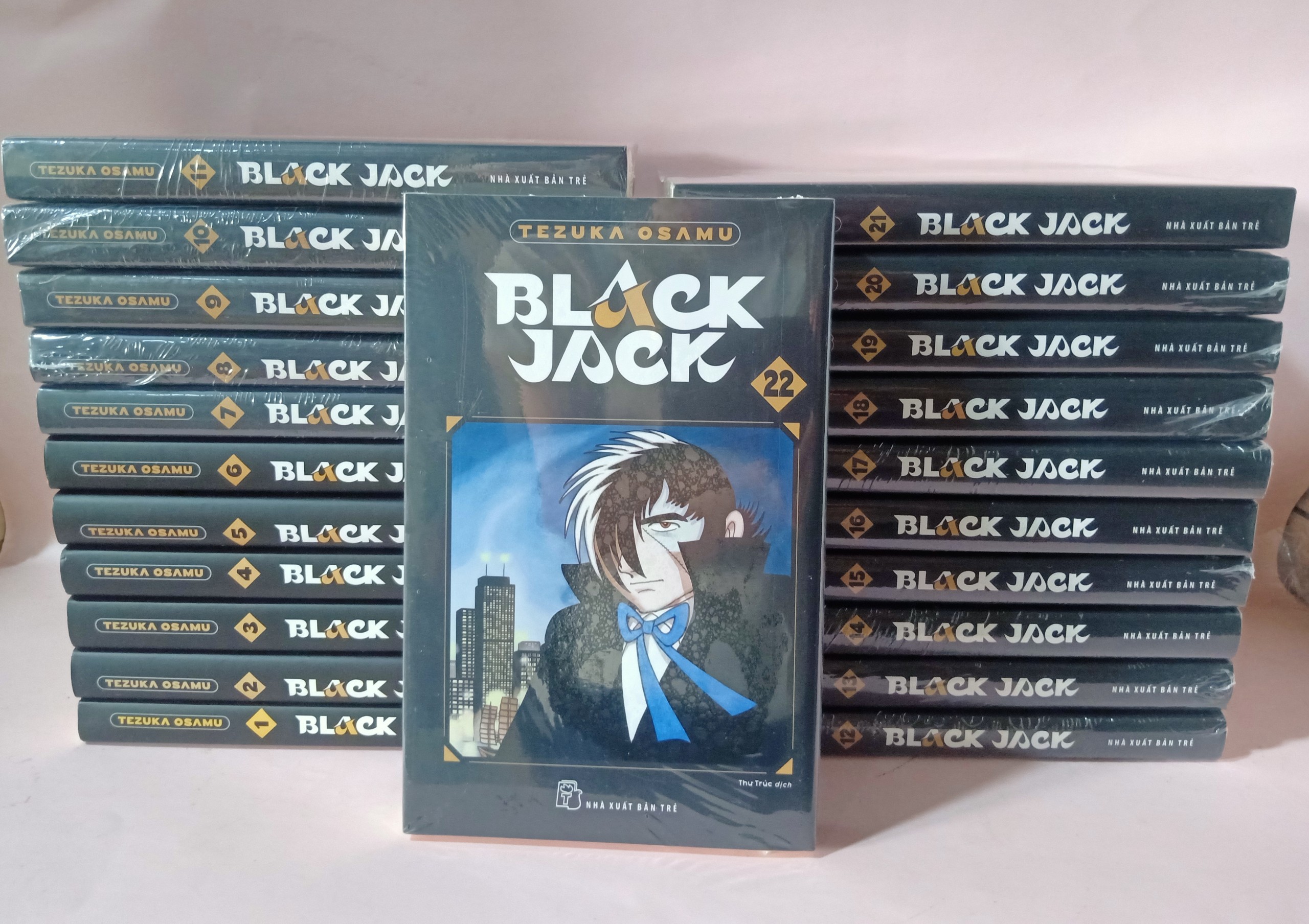 Truyện Tranh - Black Jack Trọn Bộ 22 Tập - NXB Trẻ