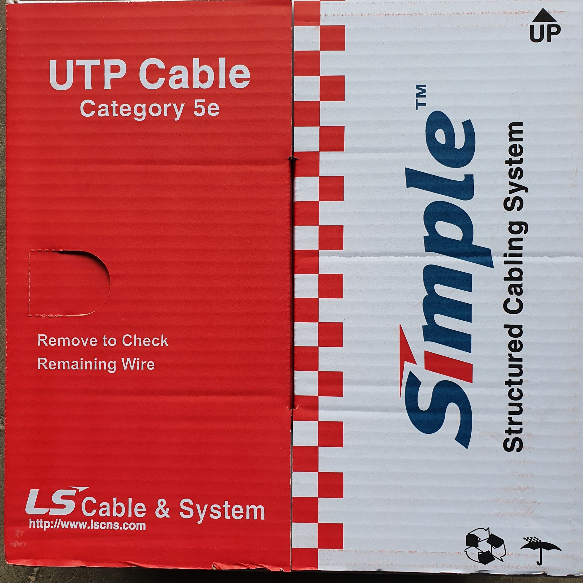 Cáp mạng LS Cat5e (305m/1 thùng)