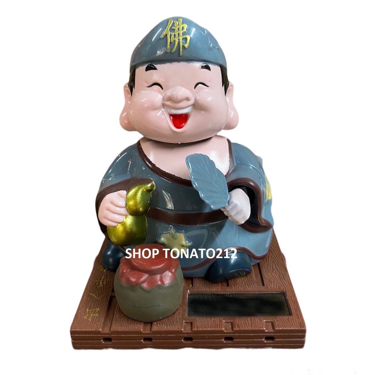 TƯỢNG TẾ CÔNG,TẾ ĐIÊN HÒA THƯƠNG GẬT ĐẦU CẦM QUẠT NĂNG LƯỢNG MẶT TRỜI, TRANG TRÍ Ô TÔ CAO 9.2CM