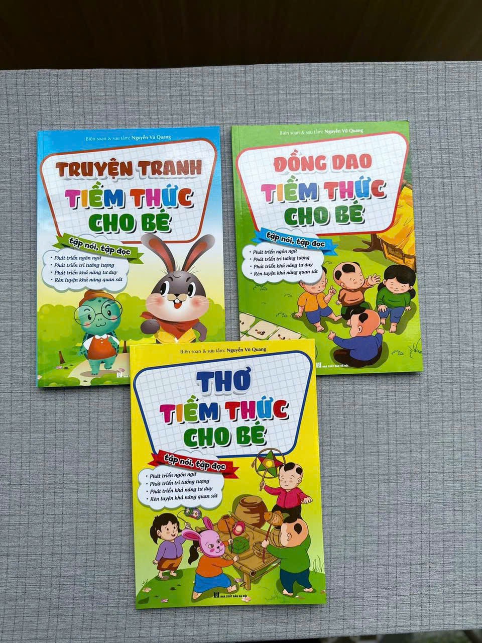 Sách- Đồng dao Tiềm Thức cho bé (Giúp bé tập nói, tập đọc nhanh)