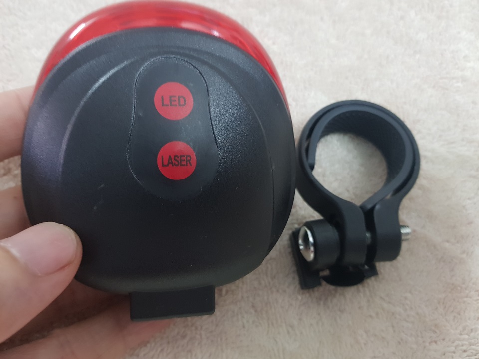 Đèn hậu cảnh báo xe đạp gắn phía sau siêu sáng giúp đạp xe an toàn ban đêm,nhiều chế độ chỉnh - Hàng chính hãng
