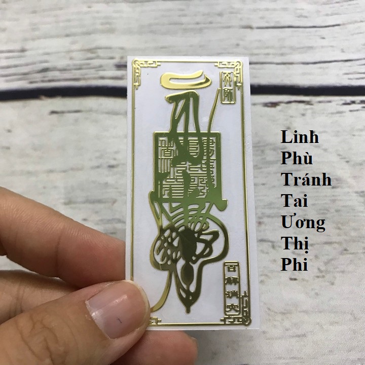 Linh Phù Tránh Tai Ương Thị Phi, Dùng linh phù để dán điện thoại, laptop, xe máy, xe hơi, bàn thờ ông địa hay vị trí làm việc, gối đầu giường, kích thước 4.5x3cm, màu vàng - TMT Collection - SP005361