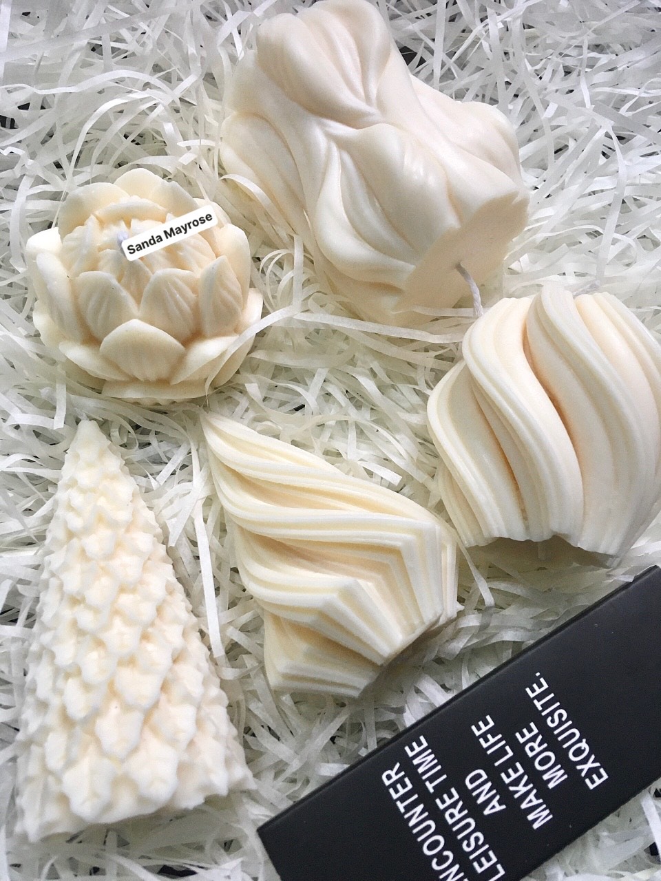 NẾN HÌNH TRỤ THẮP SÁNG, TRANG TRÍ PHÒNG, CHO BAN THỜ RẤT ĐẸP