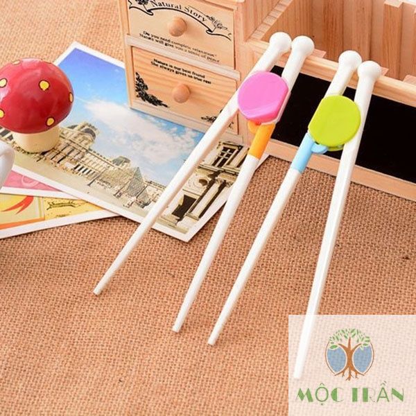 Đũa Tập ăn cho bé