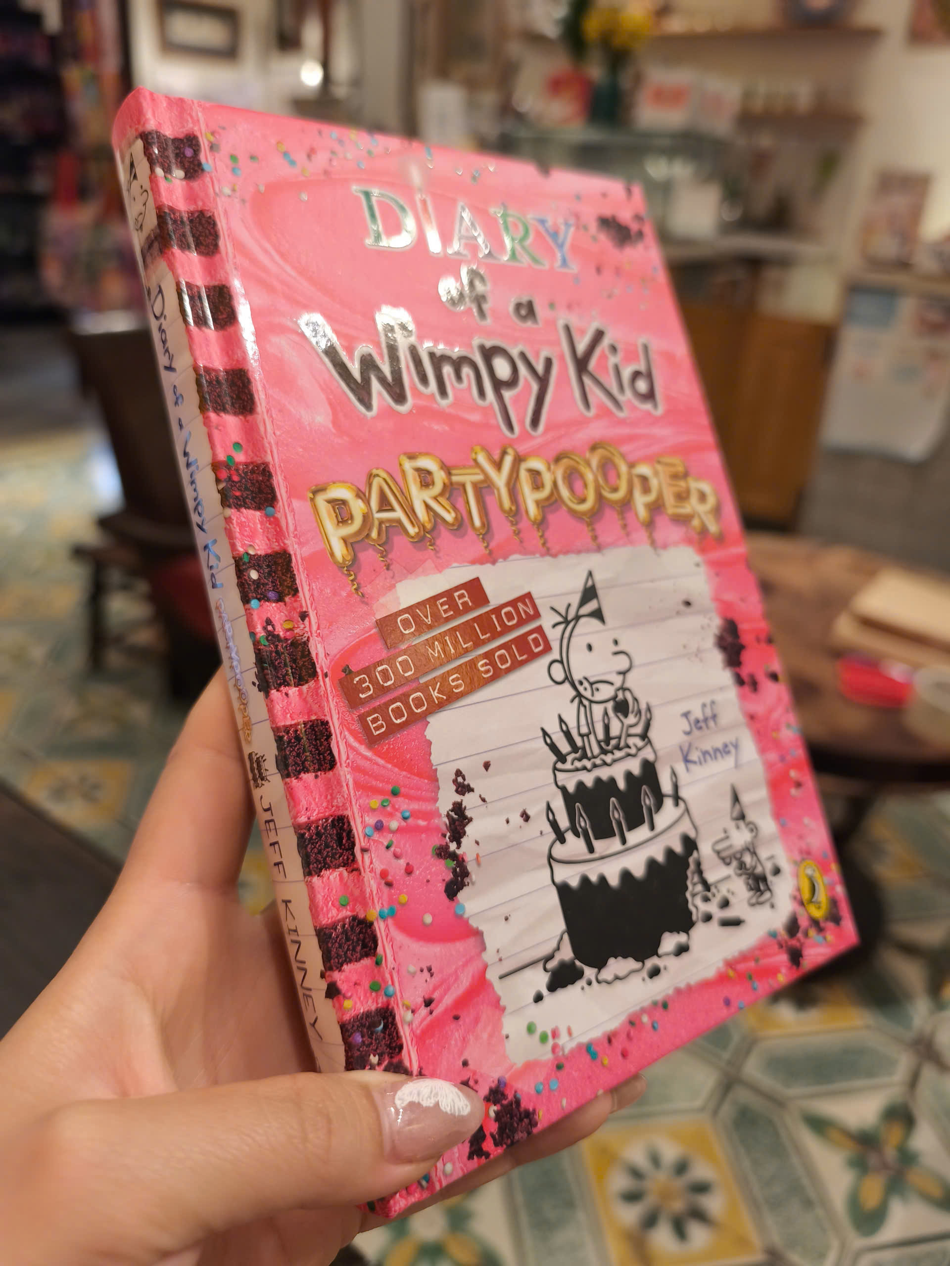 Sách - Diary of a Wimpy Kid: Partypooper (Book 20) by Jeff Kinney - Children Story book - Bìa cứng