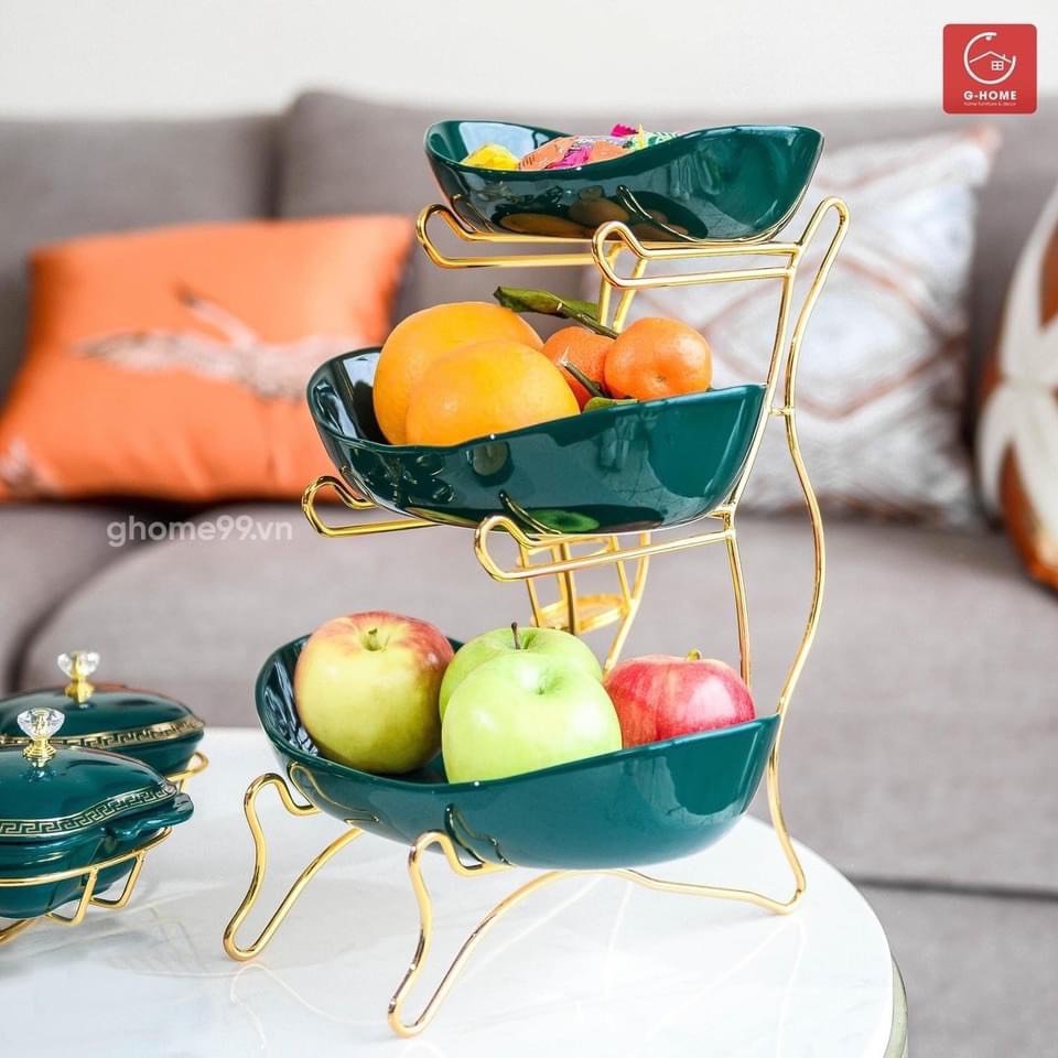 KHAY ĐỰNG SALAD, BÁNH KẸO HOA QUẢ 3 TẦNG BẰNG SỨ KHUNG KIM LOẠI MẠ VÀNG CAO CẤP - VD154