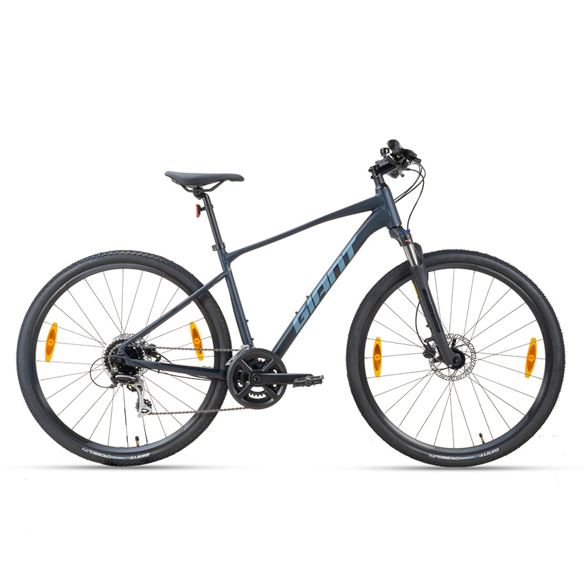 [FREESHIP] Xe Đạp Thể Thao Địa Hình MTB GIANT Roam 3 Disc – Phanh Đĩa, Bánh 700C – 2023