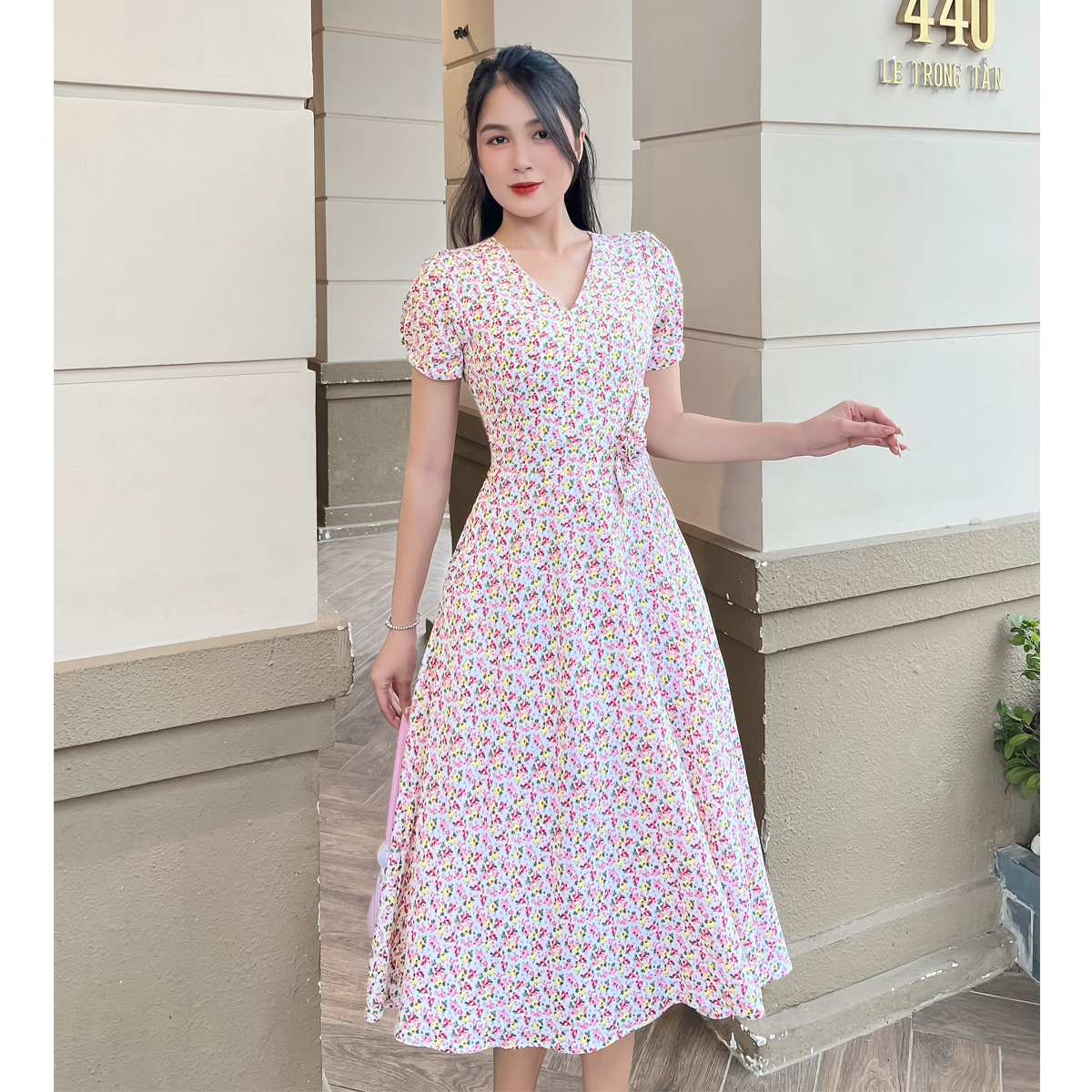 Đầm xòe hoa nhí gắn hoa eo dễ thương D090 - Lady fashion
