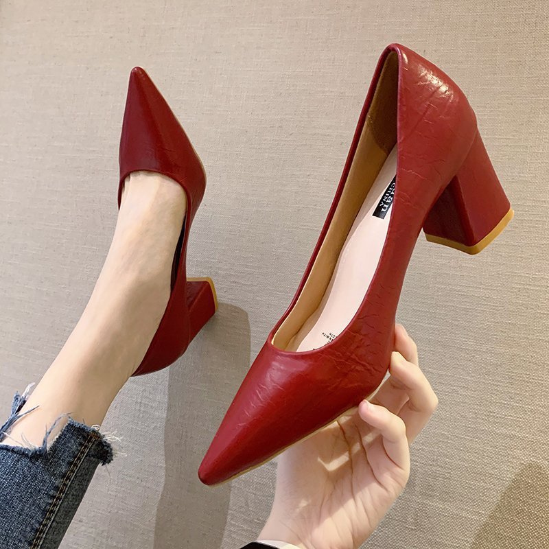 Giày cao gót nữ SORAS phong cách Hàn Quốc 7p gót vuông mũi nhọn hàng siêu đẹp chất lượng cao Y16 (Kiểu dáng ôm chân, đi thoải mái, chất da PU)