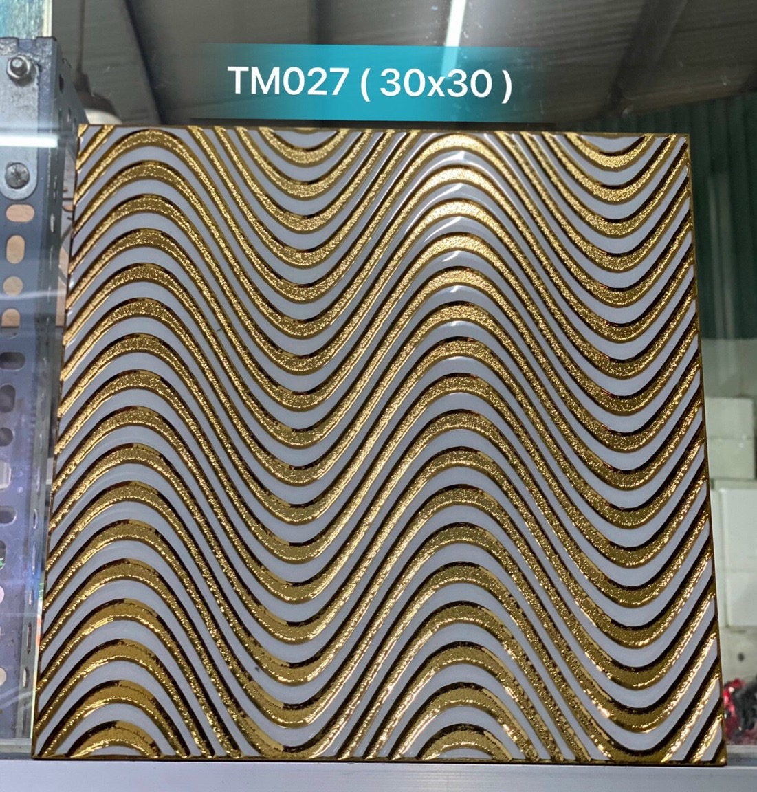 Gạch trang trí 30x30 nhập khẩu nhũ kim cao cấp