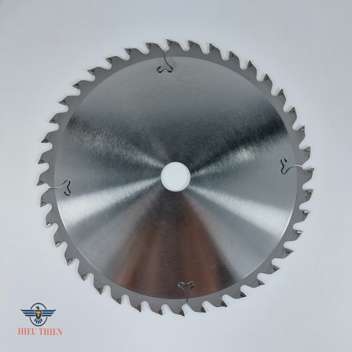 Lưỡi cắt gỗ hợp kim 235mm 40 răng SENKA