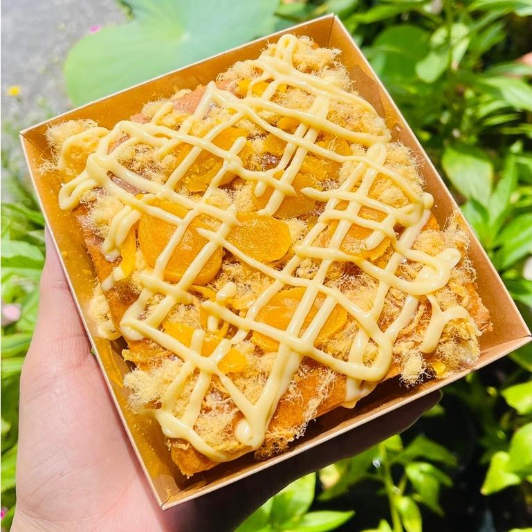 100 Hộp Giấy Vuông E1413 Màu Màu Kraft Nâu Đựng Bánh Nắp Nhựa Trong