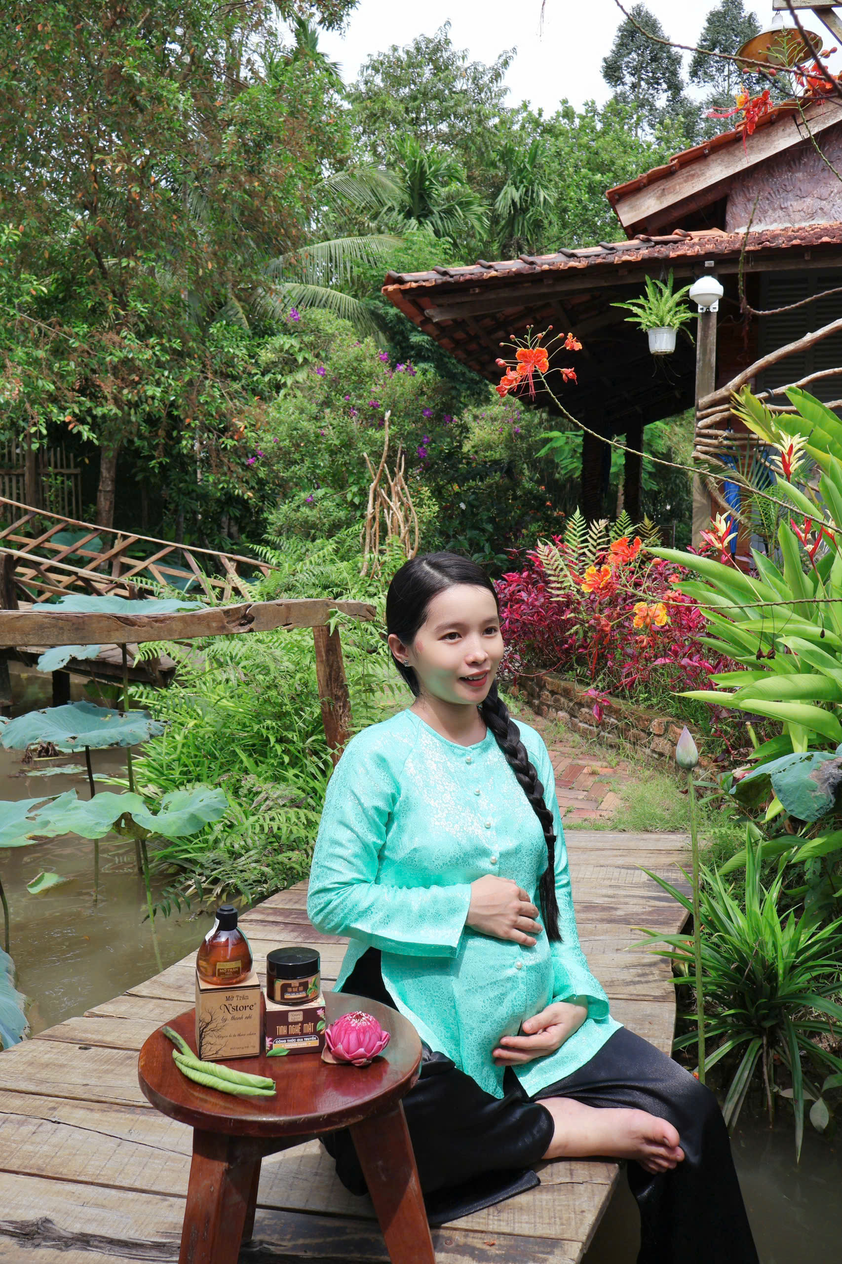 COMBO TINH NGHỆ MẬT KÈM MỠ TRĂN NGUYÊN CHẤT NSTORE BY THANH NHI