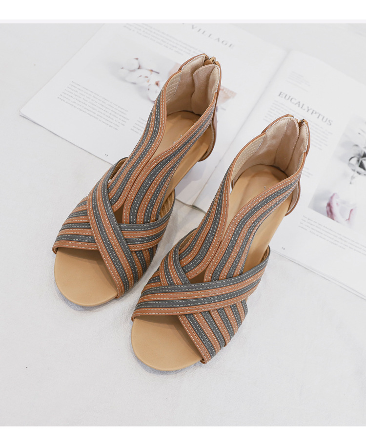 Giày quai ngang nữ giày sandals nữ dép quai hậu nữ cao 5 cm Mã 1418- 672