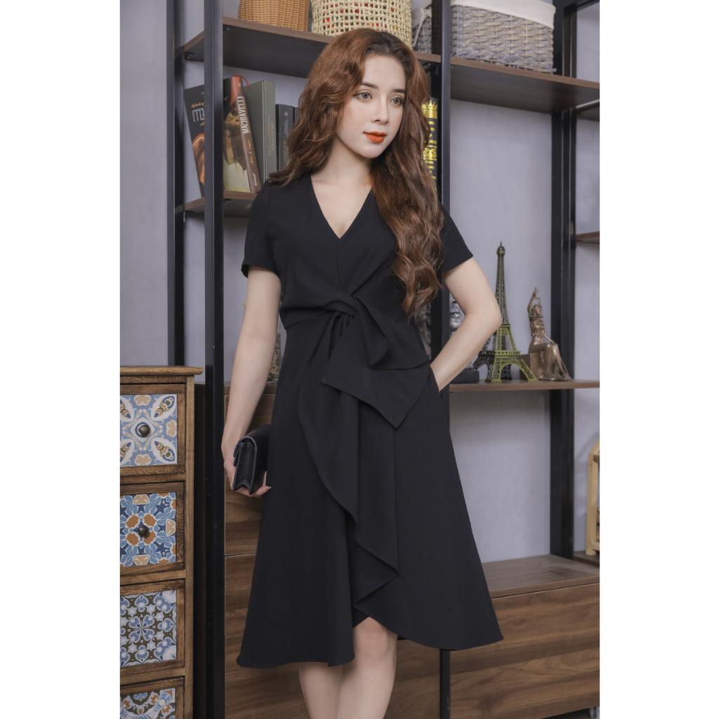Váy Chữ Chéo Eo Màu Đen Cao Cấp 23V040 Pi Style