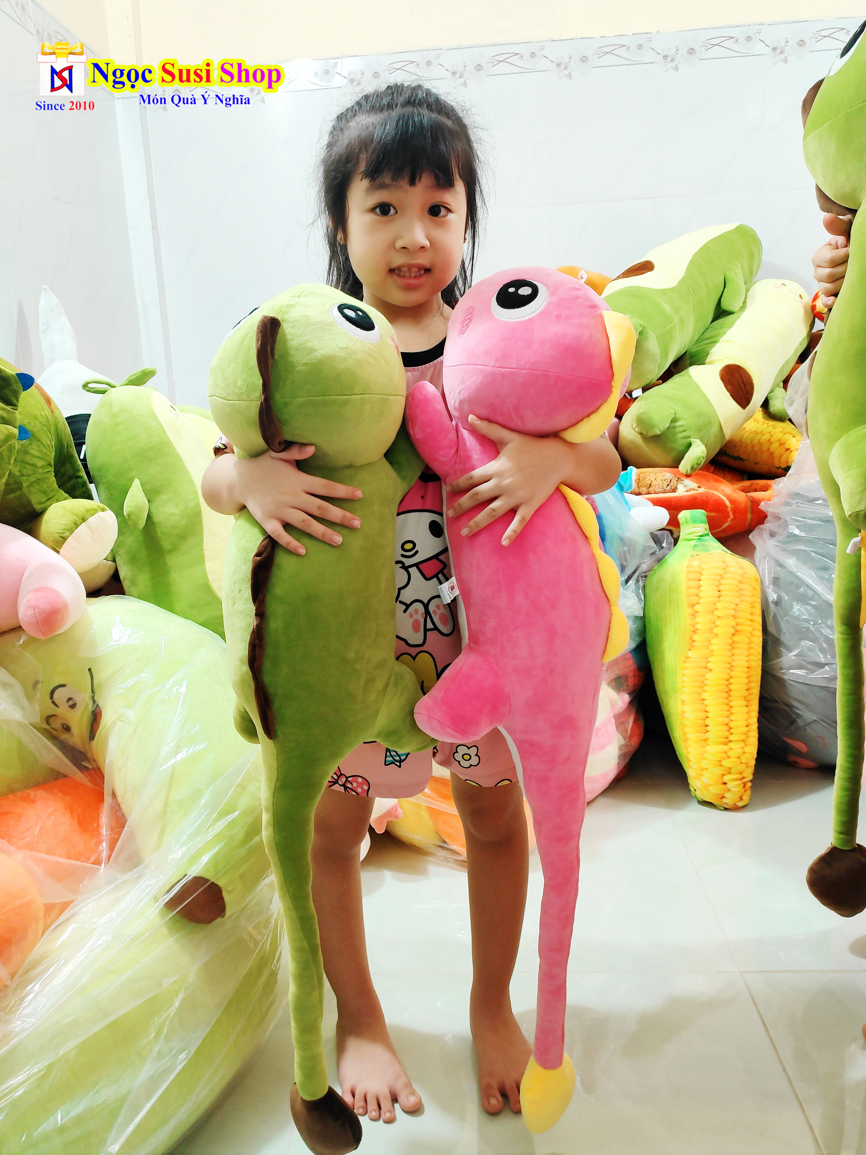 THÚ BÔNG KHỦNG LONG MẮT LỒI KHỔNG LỒ