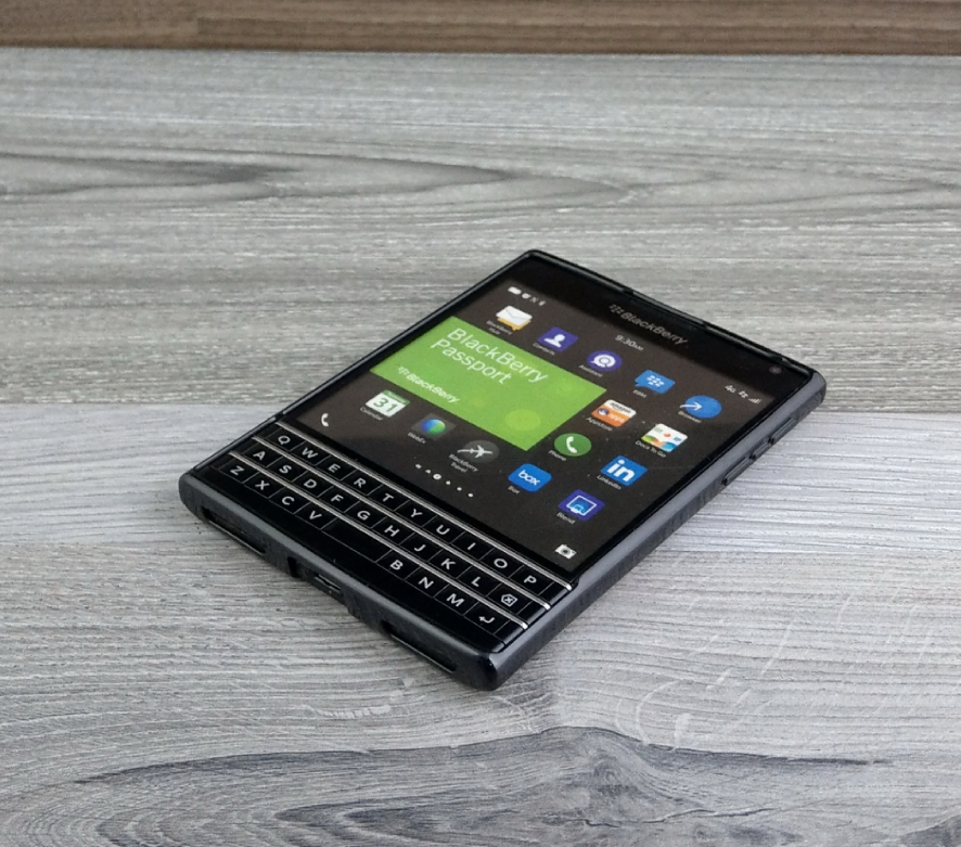 Ốp Lưng dành cho Blackberry Passport Q30 Dẻo Màu Đen