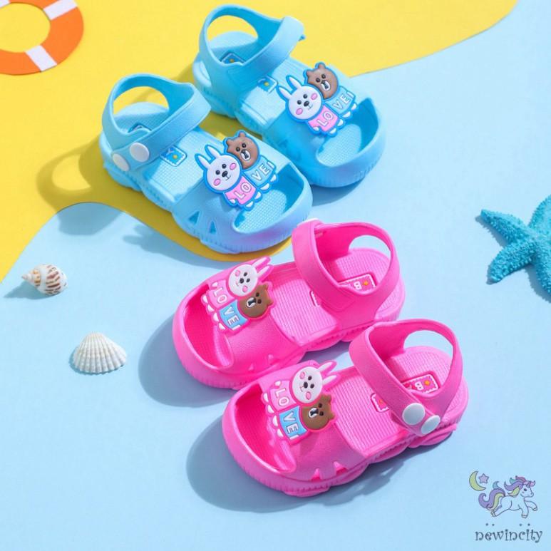 Giày sandal mềm đế chống trượt phong cách mùa hè dành cho bé trai và bé gái