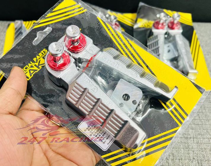 Gác chân ĐÚC Gcraft tặng kèm long đền kitaco đỏ và chốt gác chân INOX gắn xe máy Siêu Rẻ Đẹp