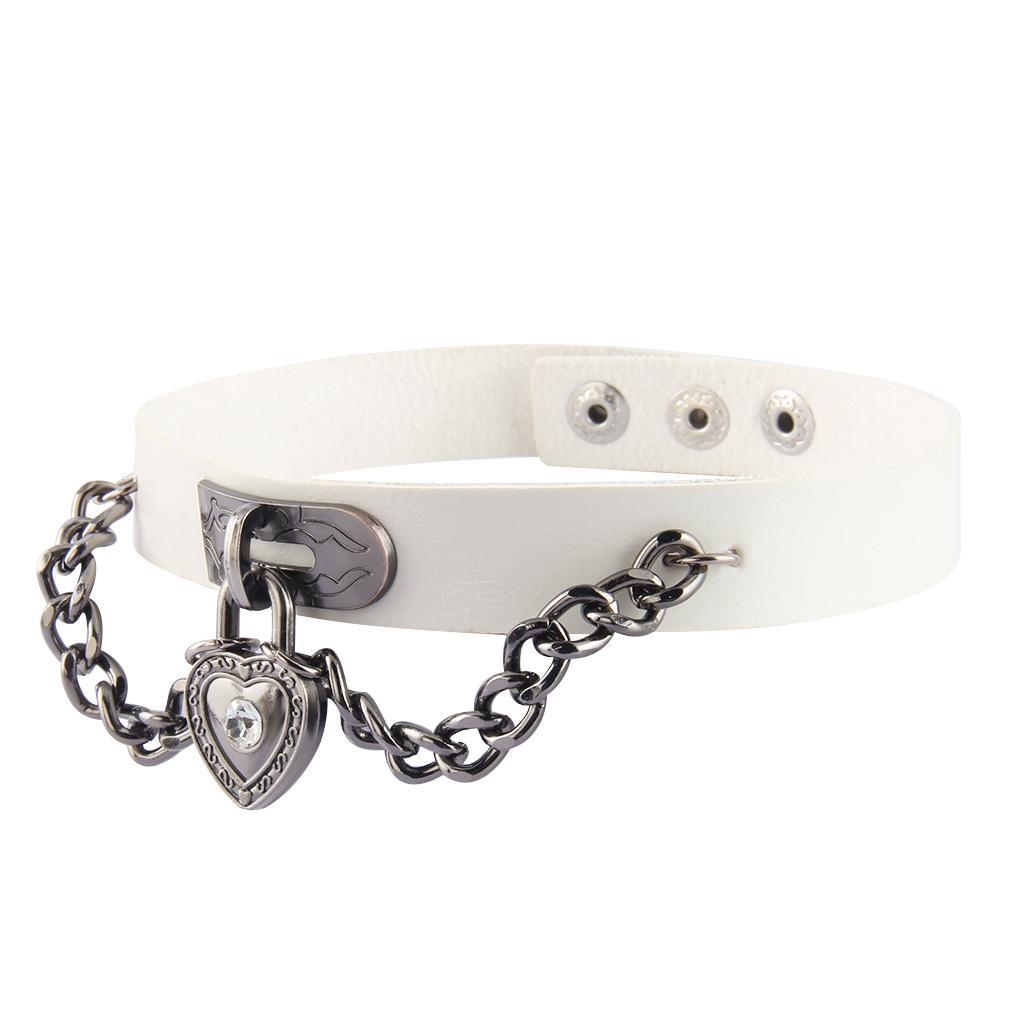 Vintage Fashion PU Choker Necklace Love Heart Alloy Pendant Collar