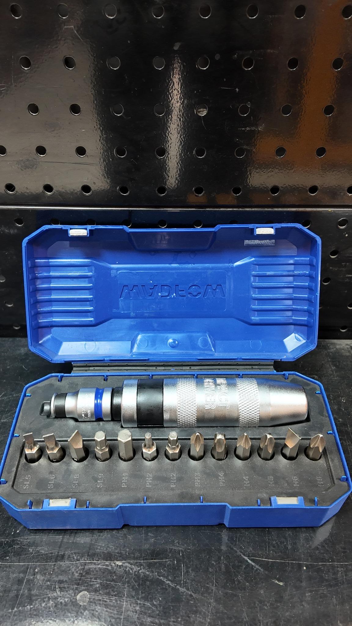 BỘ 13 MÓN TUA VÍT BẮT VÍT ĐÓNG XUYÊN WADFOW WYM1B13 - HÀNG CHÍNH HÃNG