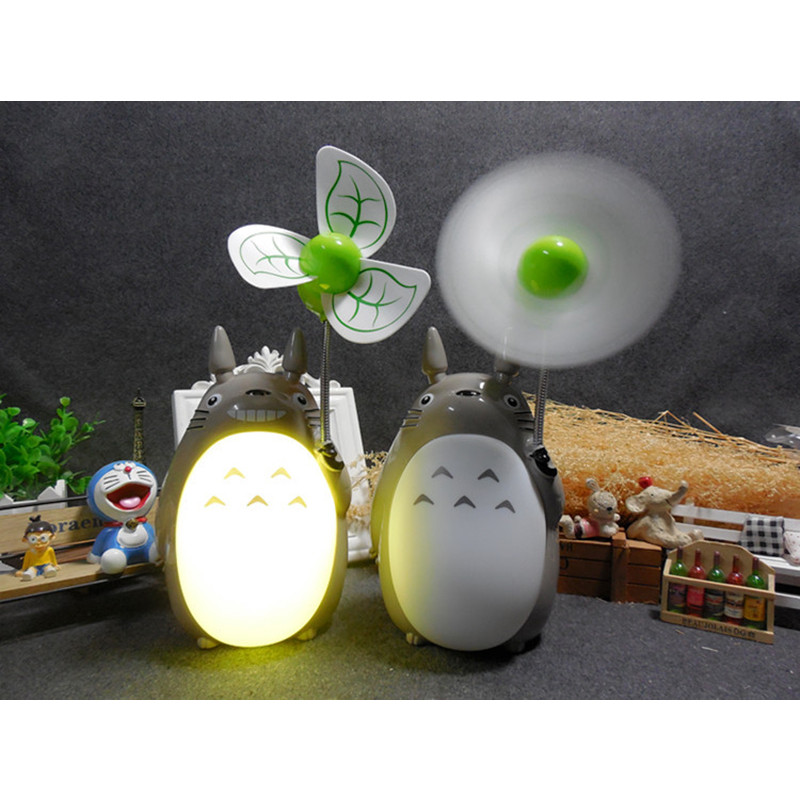 Đèn ngủ Totoro cầm quạt (Giao Mẫu Ngẫu Nhiên)