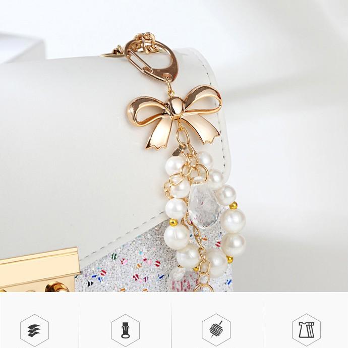 Túi đeo chéo khóa bấm thời trang màu trắng HT02