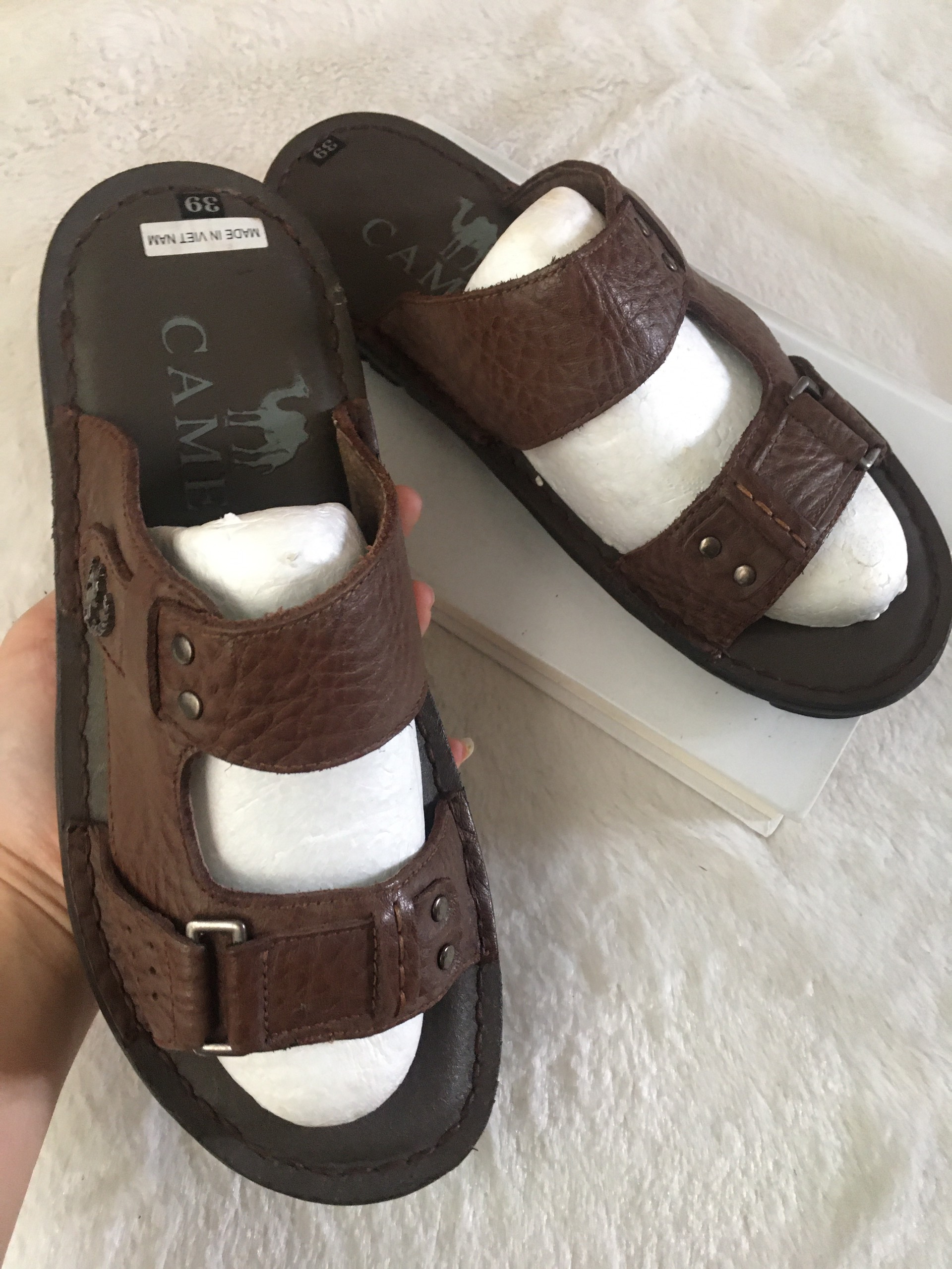 Dép da quai ngang lẻ size 39/41 SALE-Hỗ trợ khâu-DD 7935