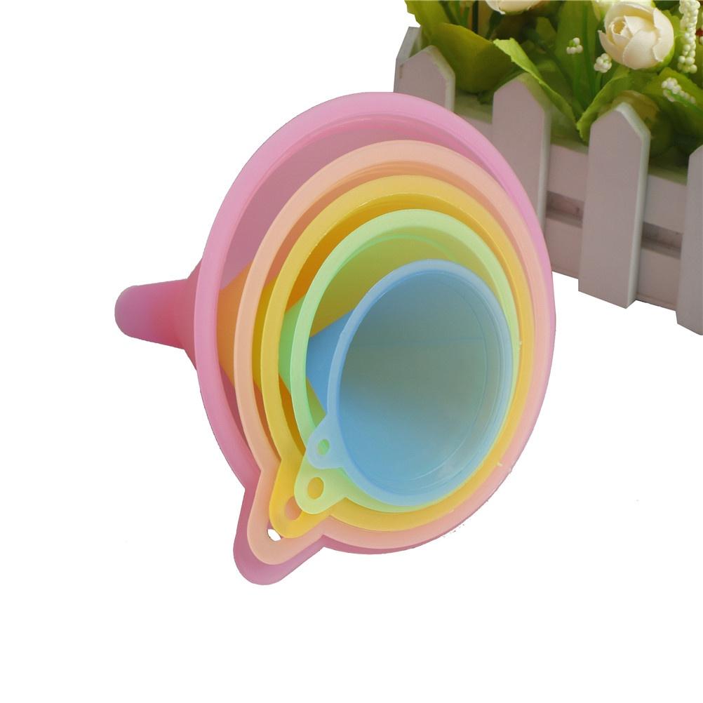 AA 5 Pcs Candy Color Funnel Food Grade Plastic Liquid Container for Spices Powder Oils