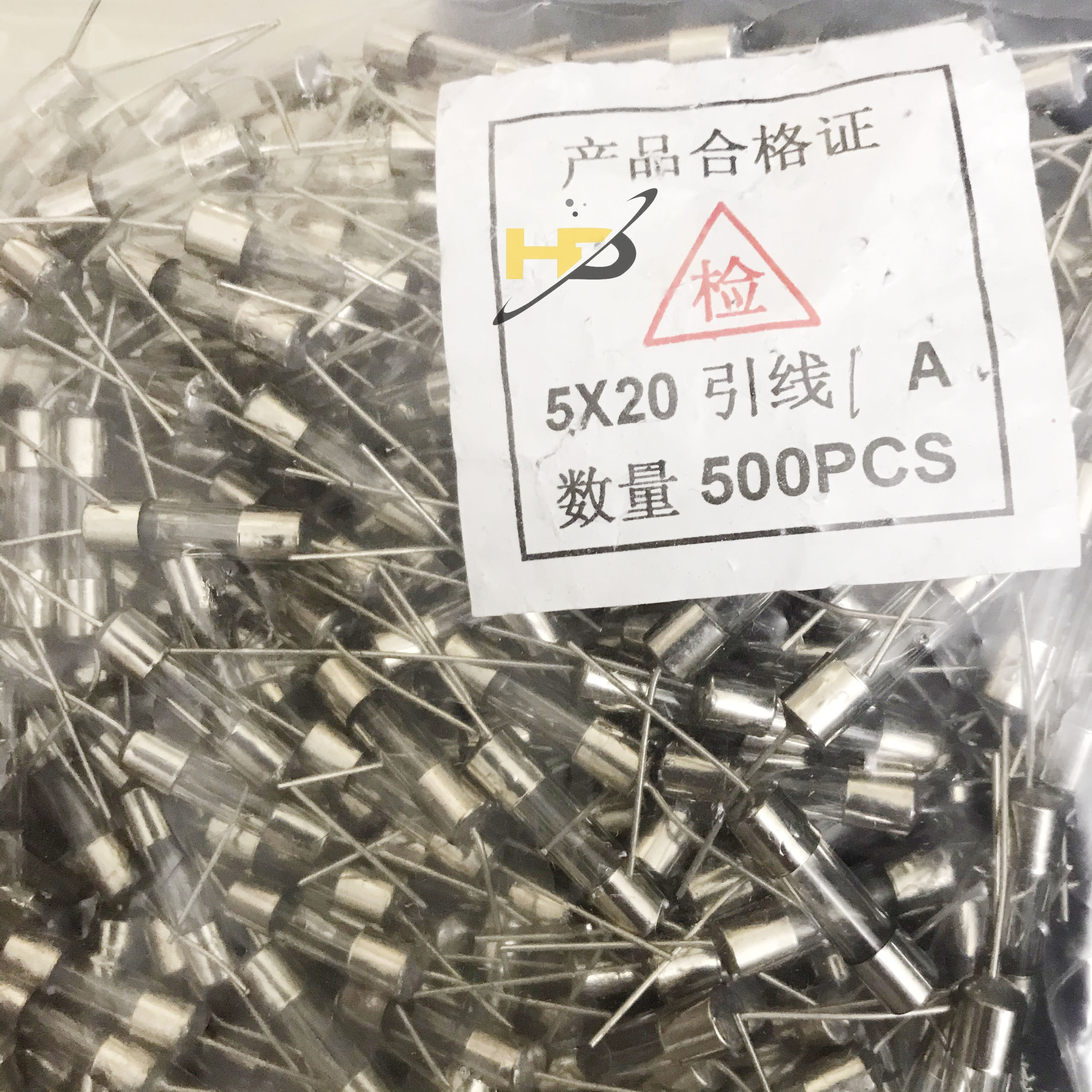 Cầu Chì Ống Thủy Tinh 1A 250V 5x20mm Chân Hàn Mới