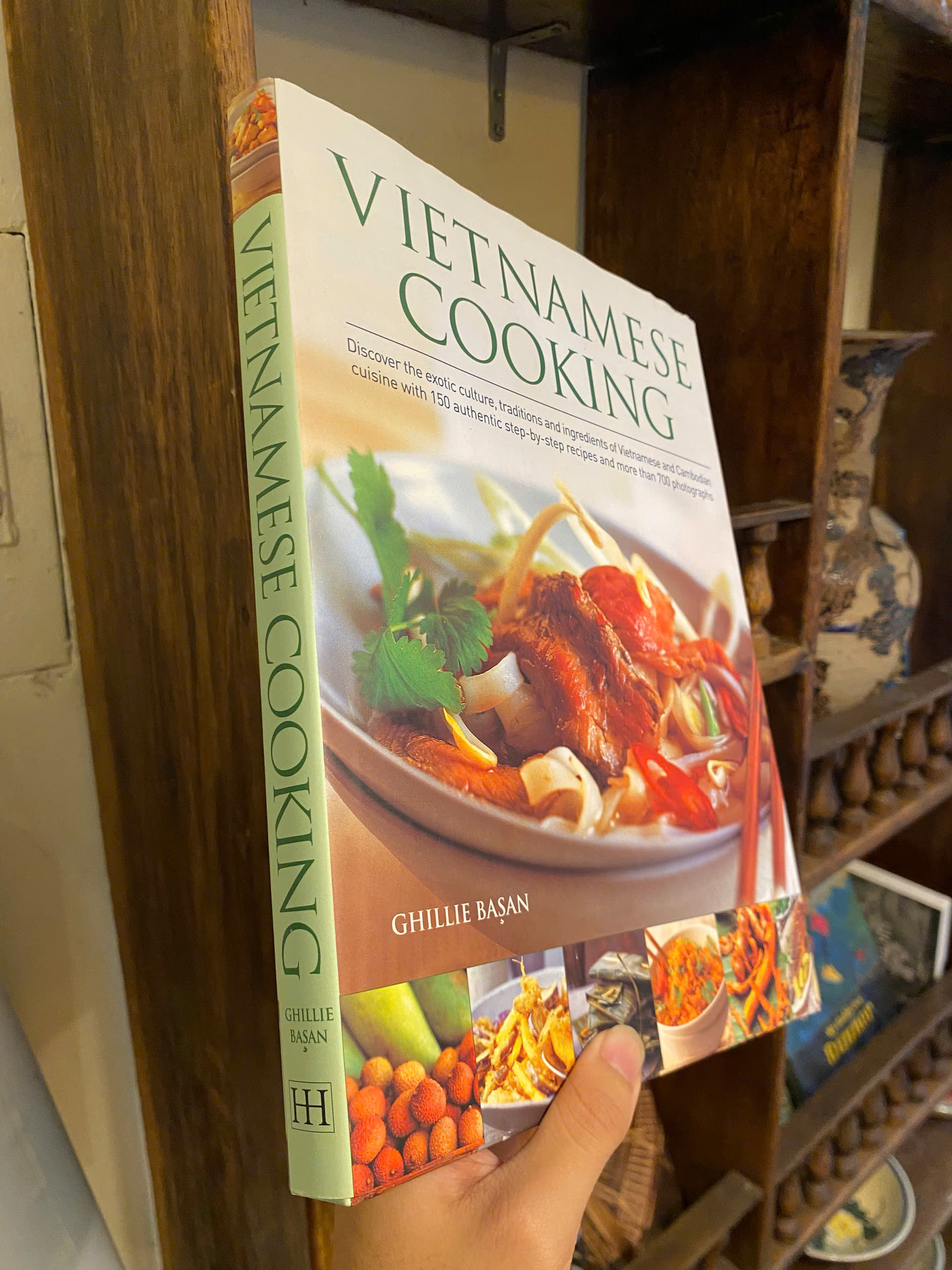 Sách - Vietnamese Food &amp; Cooking by Ghillie Basan | Food Recipes and History - English Cookbook