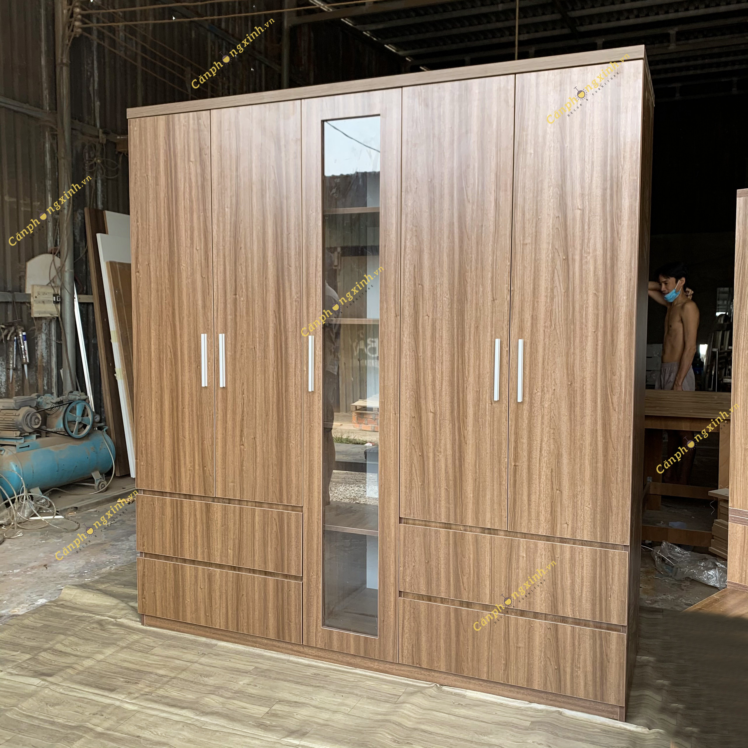 Tủ áo 5 cánh, cánh lọng kính gỗ MDF CPX-T29
