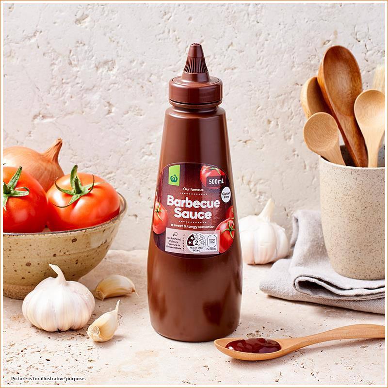 Sốt chấm, ướp thịt nướng BBQ  - Woolworths Barbecue Sauce Squeeze 500mI